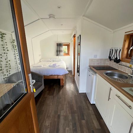Isle Of Skye Camping Pods Exteriör bild